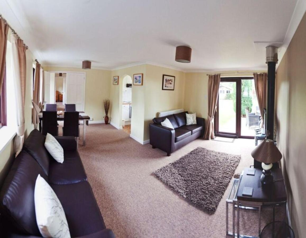 3 Bed Cottage With Hot Tub & Near New Quay Wales Llandysul Extérieur photo